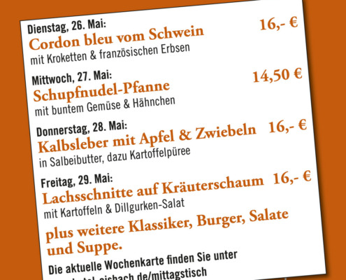 Speisekartenplakat für die Mittagsangebote des Hotels Eisbach vom 26. bis 29. Mai mit Tagesgerichten und Preisen, serviert von 12-14 Uhr, orange-weißes Design.
